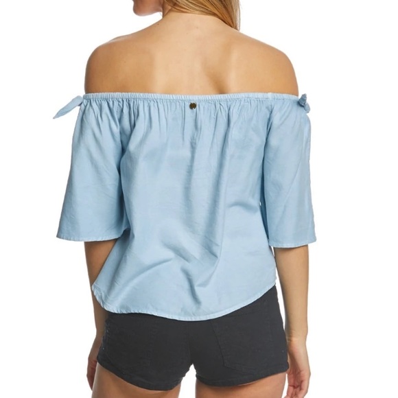 Billabong Blues Baby Chambray Off Shoulder Top / Size S - Picture 3 of 9